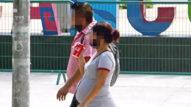 El supuesto novio resulta ser un adulto que, bajo múltiples engaños, se acerca a las adolescentes para agredirlas