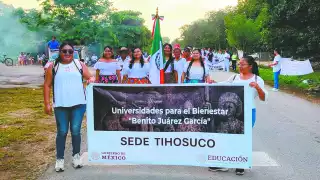Alrededor de 200 alumnos universitarios  “en el limbo" ante cierre del plantel en Tihosuco