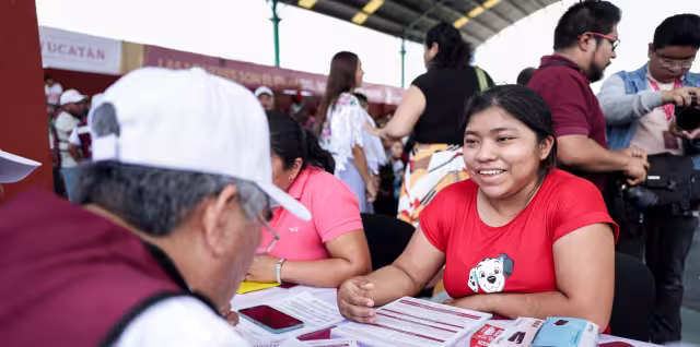 Madres autónomas podrán inscribirse al programa Mujeres Renacimiento