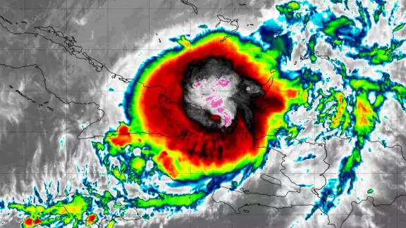 Óscar perderá fuerza una vez toque tierra en Cuba Óscar perderá fuerza una vez toque tierra en Cuba