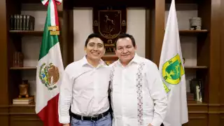 Joaquín Díaz Mena recibe a los alcaldes de seis municipios de Yucatán