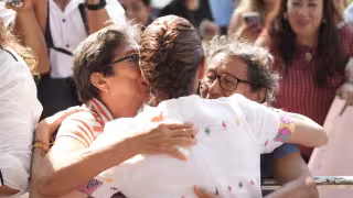 Claudia Sheinbaum celebra a las mamás mexicanas este 10 de mayo y pide reconocer su esfuerzo diario