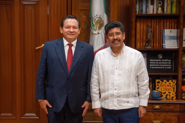 Huacho Díaz Mena se reúne con el presidente de la SCJN.
