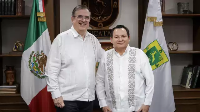 Marcelo Ebrard sostuvo un encuentro con el gobernador de Yucatán, Joaquín Díaz Mena