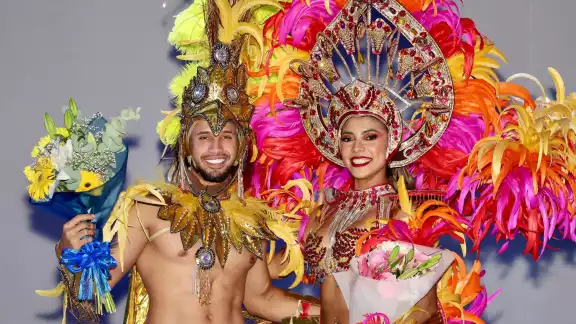 Sara Margeny Barredo Uc y Javier Emmanuel Barrera Castro fueron electos Reina y Rey del Carnaval 2026.
