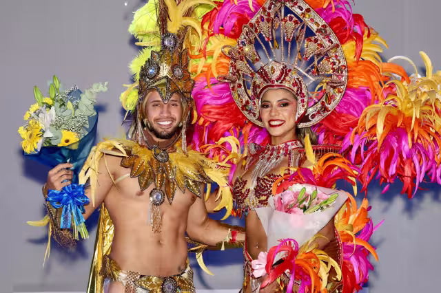 Sara Margeny Barredo Uc y Javier Emmanuel Barrera Castro fueron electos Reina y Rey del Carnaval 2026.