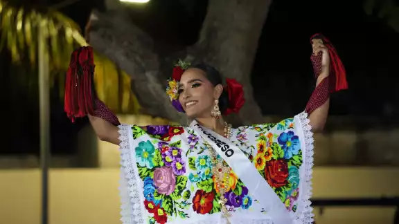 Ocho jóvenes buscan ser la Embajadora de Xmatkuil 2025 Ocho jóvenes buscan ser la Embajadora de Xmatkuil 2025