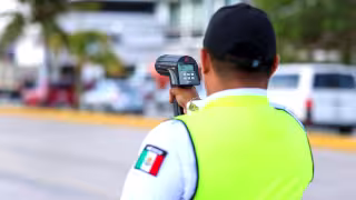 Alertan por fraude de falsas fotomultas en Cancún; envían mensajes para cobrar supuestas infracciones