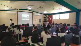 Colegio de Bachilleres de Campeche recibe más de 8 millones del programa La Escuela es Nuestra