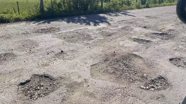 Destrozado el acceso al municipio