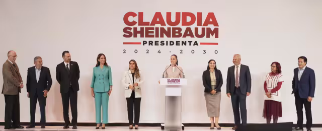 Debido a sus reuniones con gobernadores de México, será pospuesto el nombramiento de su gabinete