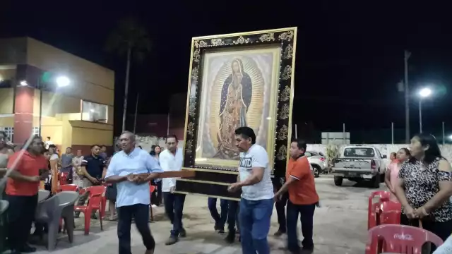Parroquia recibe un cuadro de la Virgen similar al ofi cial que se encuentra en la capilla de Guadalupe