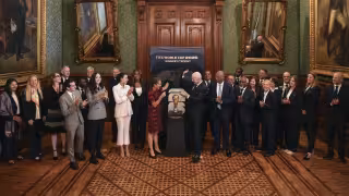 Claudia Sheinbaum recibe a Gianni Infantino previo a la inauguración del Mundial 2026 en México