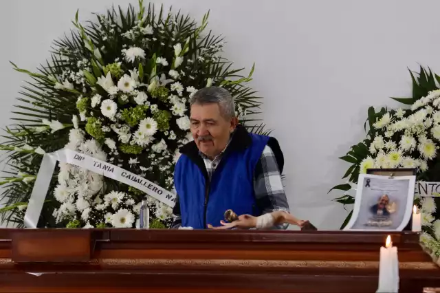 El periodista oaxaqueño fue sepultado la tarde de este martes 30 de diciembre de 2025.