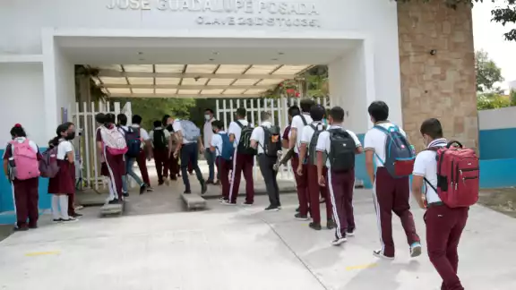 En 2024 se invirtieron 40.8 mdp en mejorar instalaciones, aunque la desigualdad en el acceso a recursos educativos es un reto, en zonas rurales