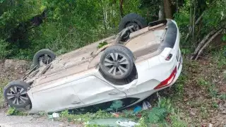 Habitantes de Lázaro Cárdenas reportan múltiples accidentes en la carretera Kantunilkín-Chiquilá
