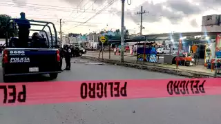 ernando N. se dedicaba a bailar en los tianguis de Villas Otoch Paraíso y cuidaba autos en un estacionamiento; falleció ayer, en el hospital general