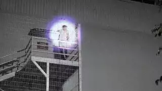 El hombre se subió a la estructura del Coppel en El Crucero, donde gritó por auxilio