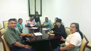 Adriana Contreras Vera, directora de la Secretaría de Atención Ciudadana,  recibió a un grupo y escuchó las inquietudes