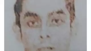 El joven tiene una cicatriz en la entreceja derecha como señas particulares