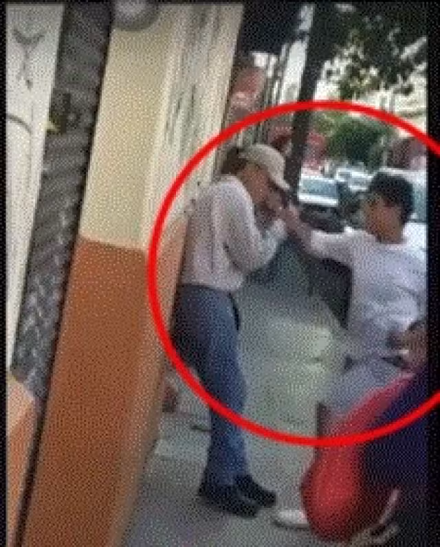 La Fiscalía informó que el video mediante el cual se pudo apreciar la agresión, además de algunos otros, ya obran dentro de una carpeta de investigación