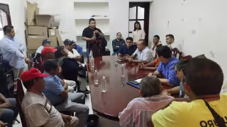 La empresa Bachoco deja en claro que es propietaria de La Estancia en reunión con ejidatarios