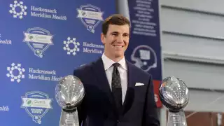 Eli Manning será una de las figuras del Sorteo del Mundial 2026