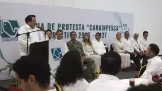 Joaquín Díaz Mena anuncia aumento del 70% en el presupuesto al sector pesquero en Yucatán