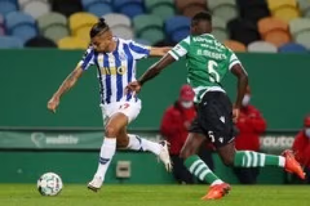 Jesús Corona dejaría al Porto este mes