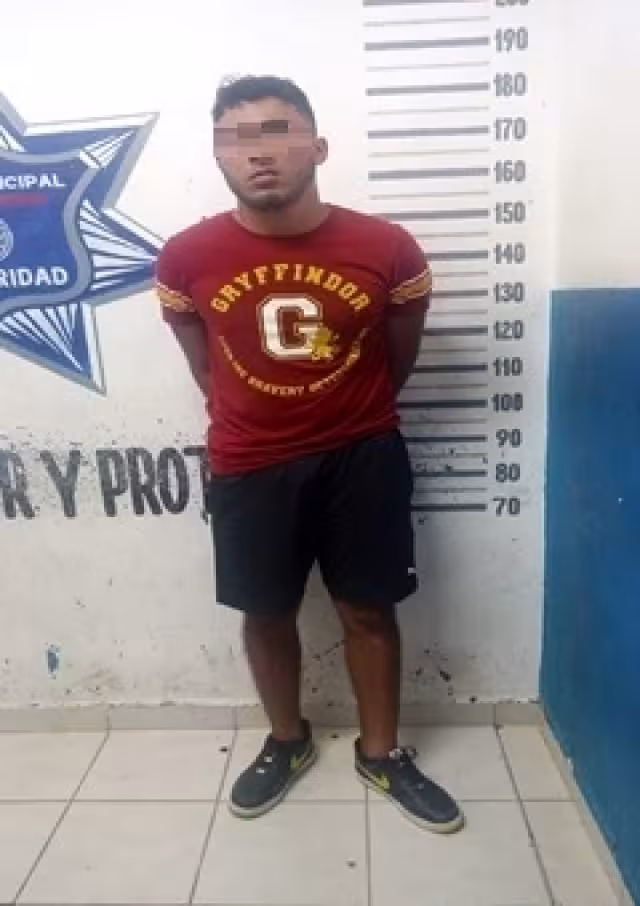 El sujeto identificado como José "N" de 22 años de edad es originario del estado de Veracruz