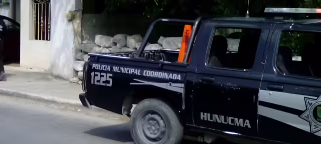 El hombre fue detenido y el arma quedó asegurada