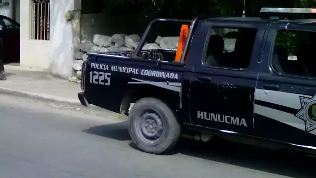 El hombre fue detenido y el arma quedó asegurada