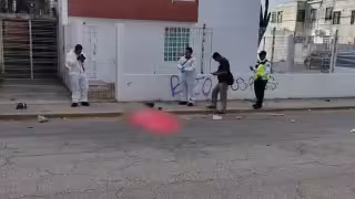 Tragedia en Cancún: mujer muere tras brutal choque entre moto y auto en la avenida Chichén Itzá