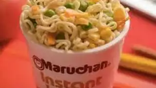 Un vaso de esta sopa contiene 36 ingredientes, de los cuales, tres son diferentes tipos de azucares y siete son diferentes tipos de sales