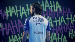Pachuca anuncia a Rodolfo Pizarro con espectacular video inspirado en Joker