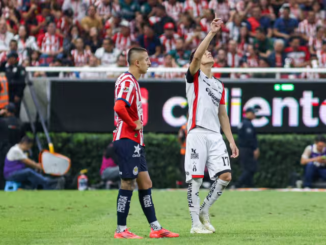 Piojo Alvarado en el Clásico