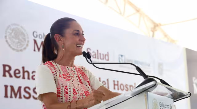 Sheinbaum anuncia más especialistas y equipos médicos para fortalecer el sistema de salud