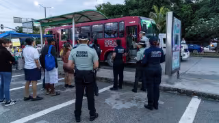 Detectan más de 400 dosis de droga en las calles de Cancún, en actividades de narcomenudeo