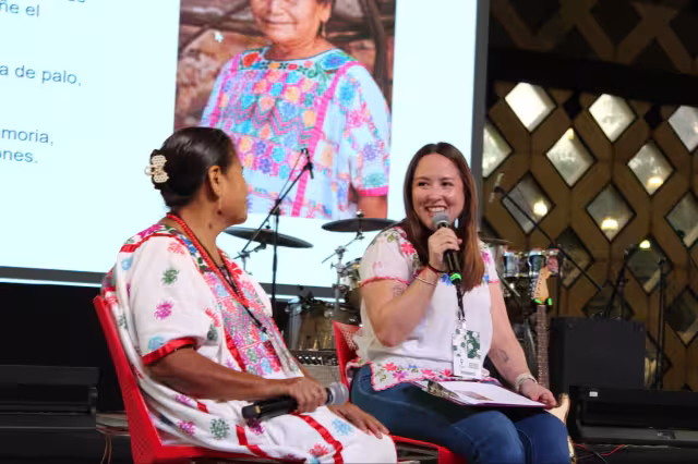 Artesanos de varias partes del país participan en foros