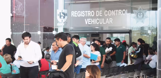 Se prevén largas filas para el reemplacamiento 2025 en Yucatán