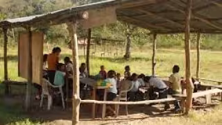 Tú puedes ayudar en la educación de las niñas, niños y adolescentes