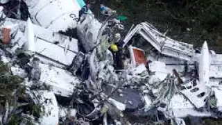 Autoridades de Brasil recuperan cuerpos de 62 víctimas de accidente aéreo