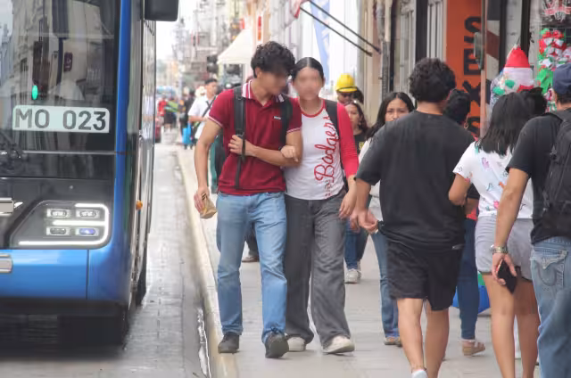 Yucatán mejora en permanencia escolar, mientras Quintana Roo sigue rezagado