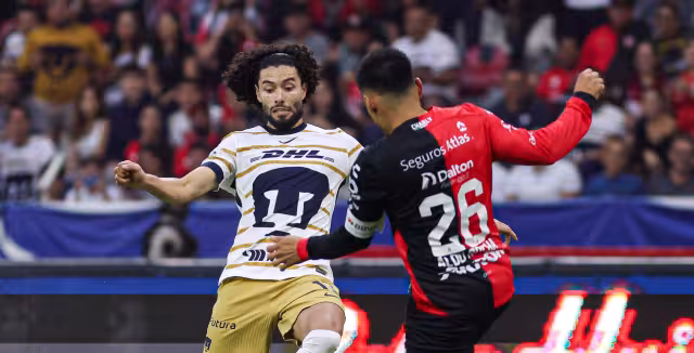 El Chino Huerta falló un penal