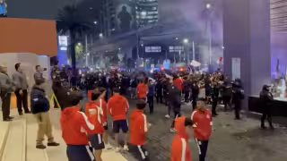 Chivahermanos arman fiesta en CDMX para apoyar a Chivas antes de semifinales