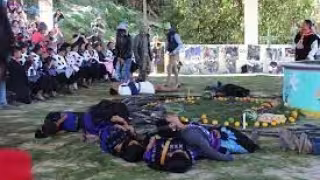 Entre las 45 personas asesinadas se encontraban 15 niñas y niños, 9 hombres y 21 mujeres. Foto: RZ.org