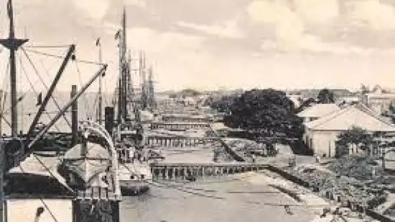 Lo que sucedió después forma parte del anecdotario de tristezas y desventuras de Ciudad del Carmen, cuando a unos cuantos kilómetros del muelle de La Puntilla Lo que sucedió después forma parte del anecdotario de tristezas y desventuras de Ciudad del Carmen, cuando a unos cuantos kilómetros del muelle de La Puntilla
