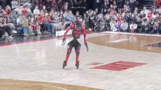 CUE7, el robot basquetbolista con IA que encesta sin fallar y sorprende al mundo