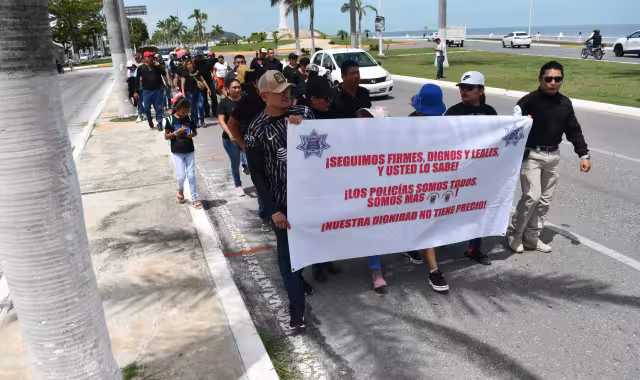 Exelementos de la SPSC reclaman destino de 192 millones de pesos