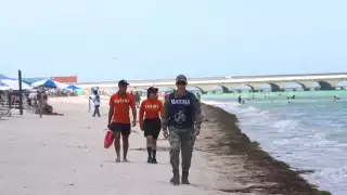 Accidentes en playas, cenotes y albercas repuntan hasta un 45% en Yucatán por el Verano